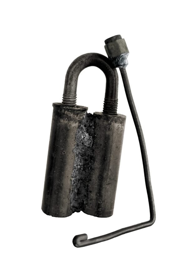 Ordo Amoris Cabinet, Provisional object, padlock, 1996